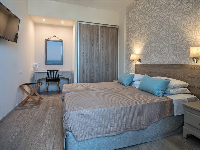 Icarus Suites & Apartments By "Lefkoniko" Rethimnon Buitenkant foto